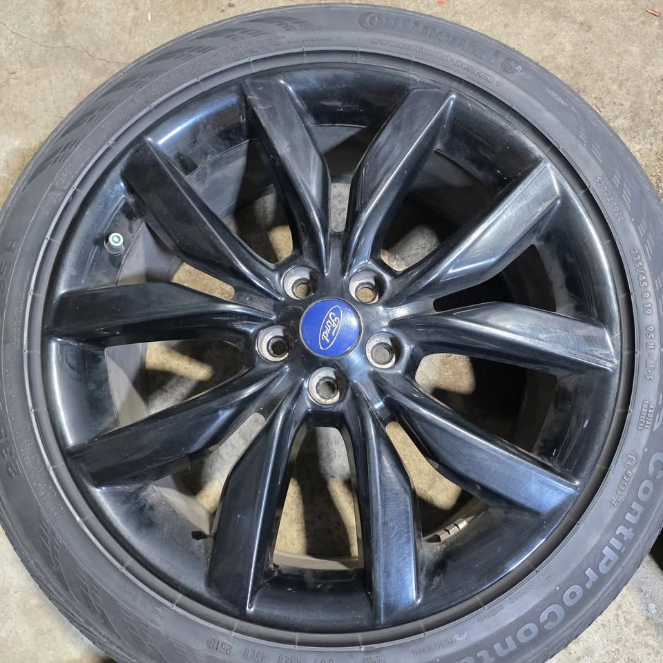 19 inch Ford OEM Alloy Rims 5x108 - photo 3