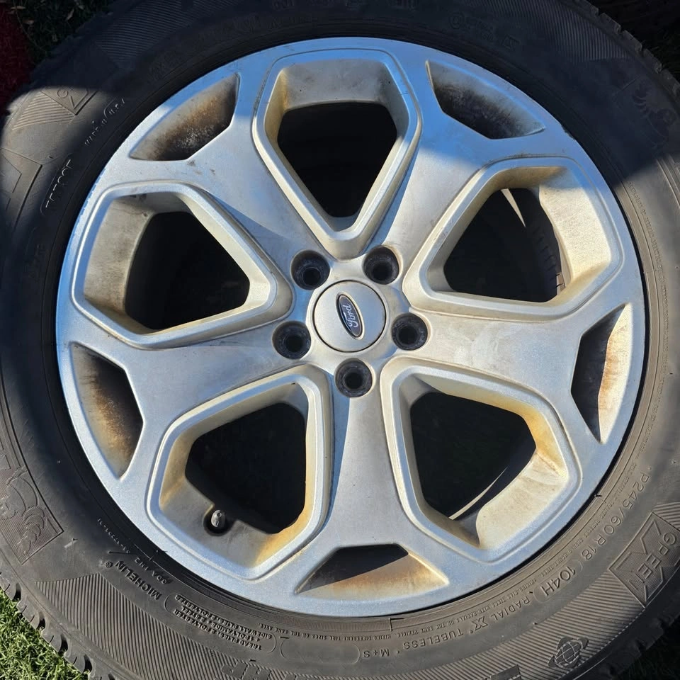 18 inch Ford OEM Alloy Rims 5x108 - photo 3
