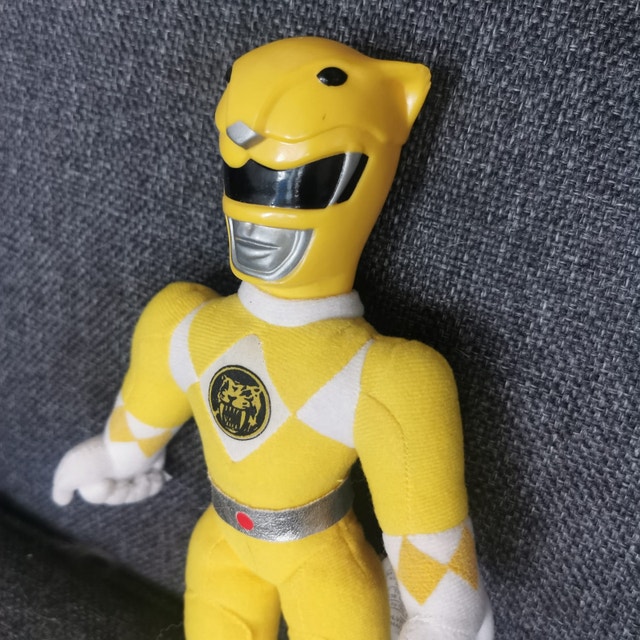 Vintage Power Rangers Yellow Ranger Plush Doll 1993 - photo 3