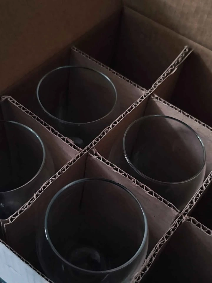 12 Wine Glasses Libbey - photo 2