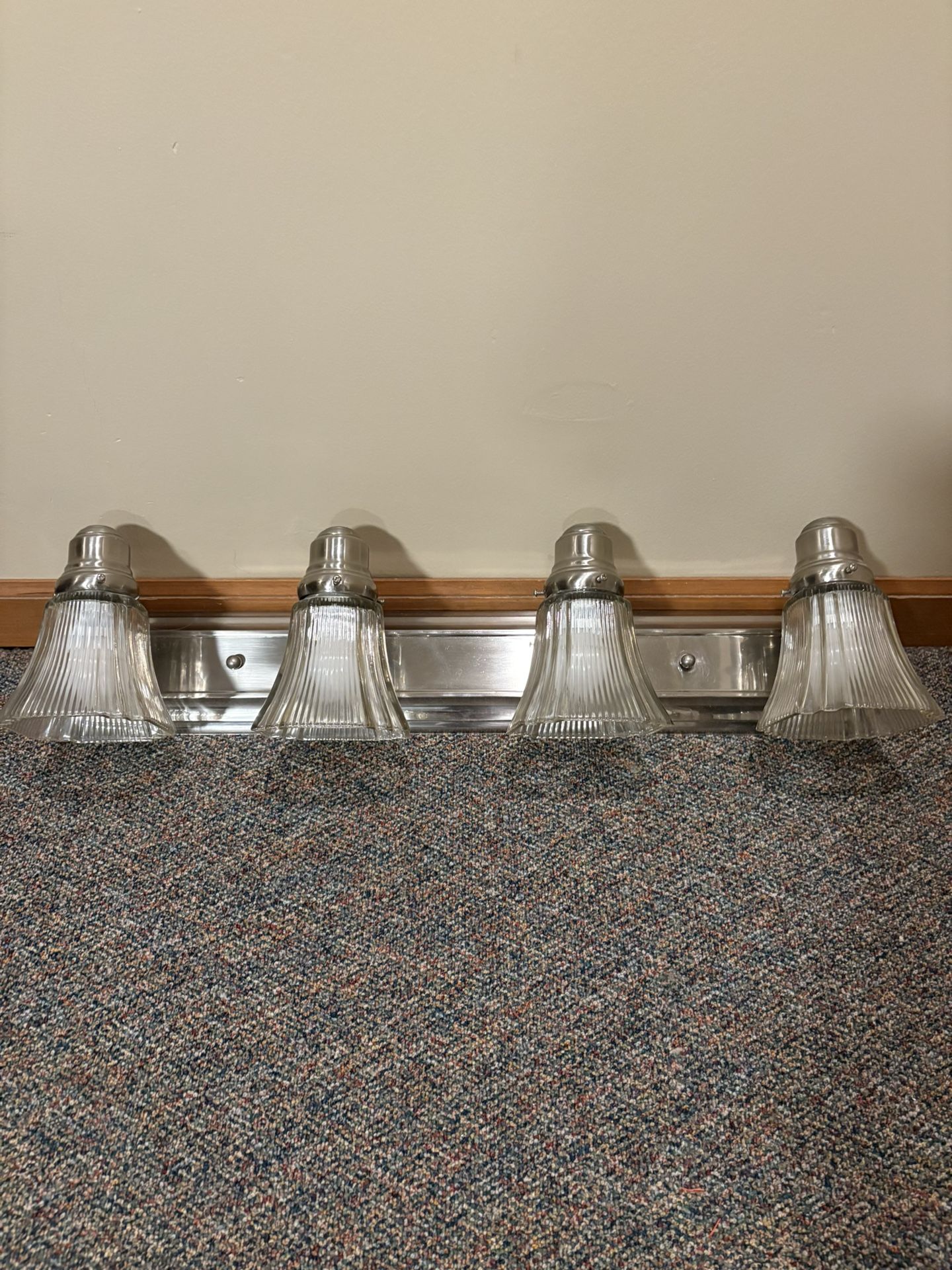 4 Light Vanity Light Fixture