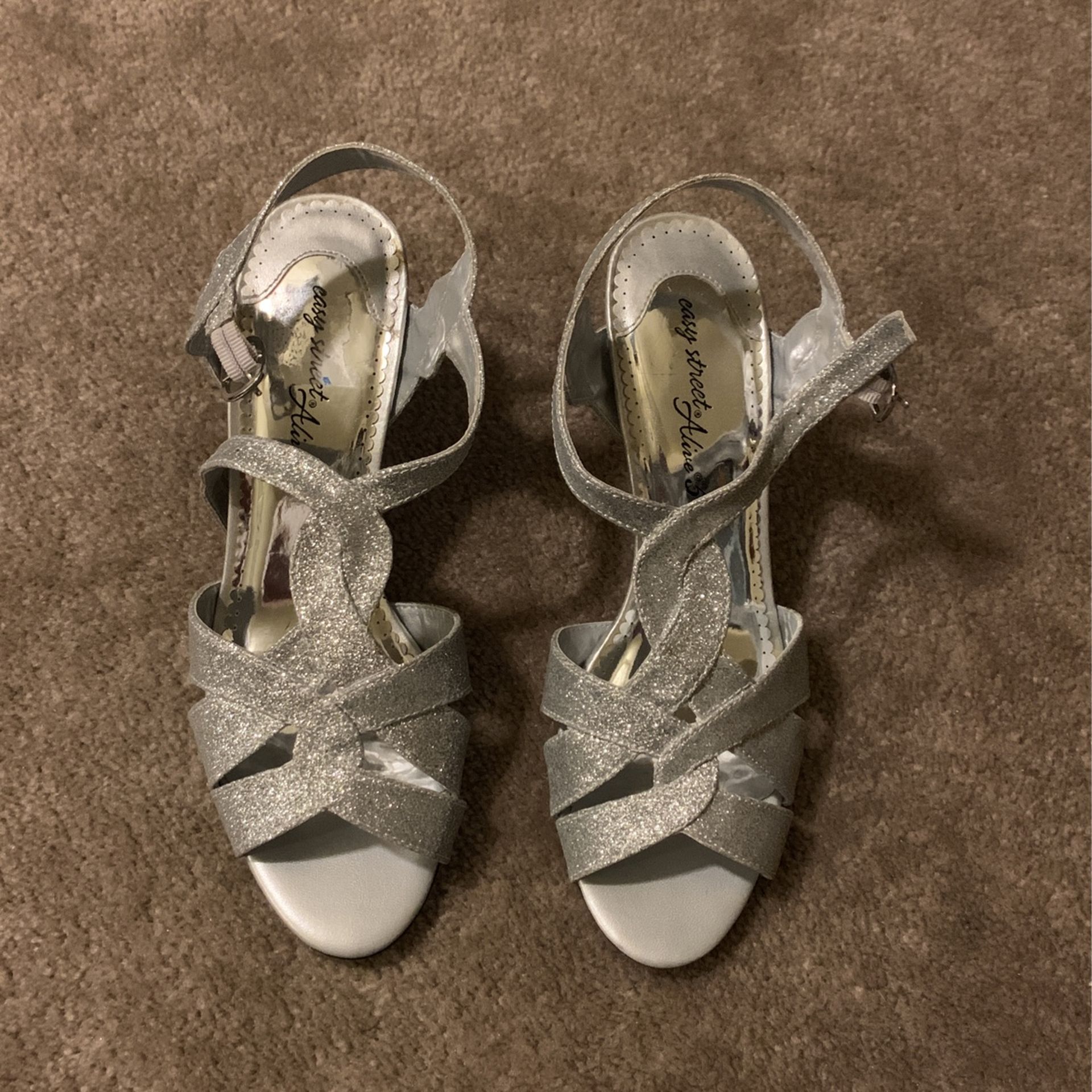 Silver Shoe With Box
