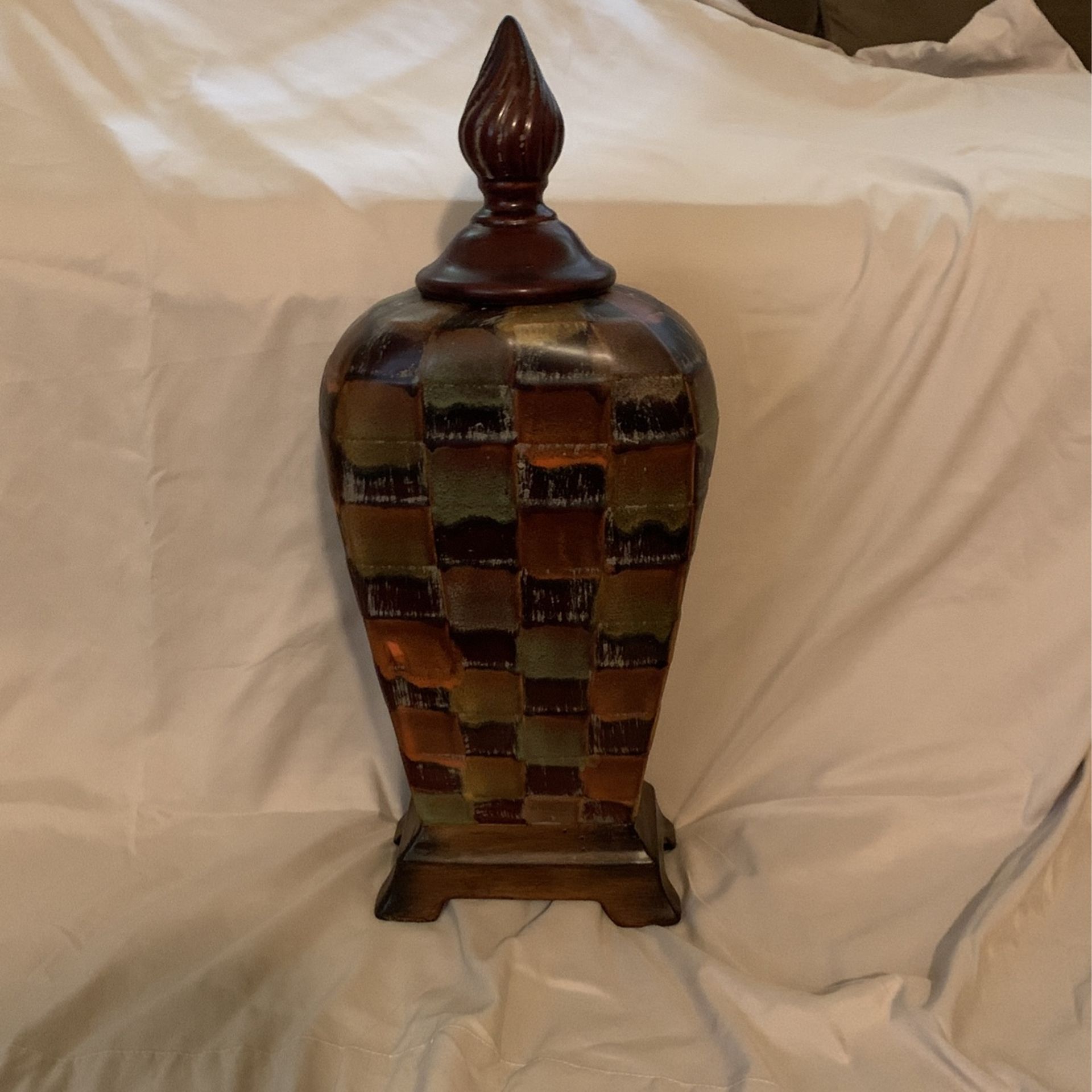 Large Jar/Vase