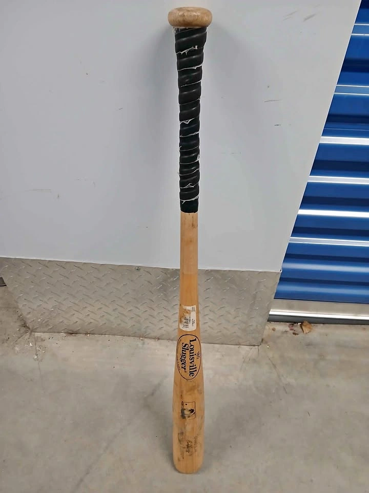 Louisville Slugger Grand Slam 34" Baseball Bat + Softball
