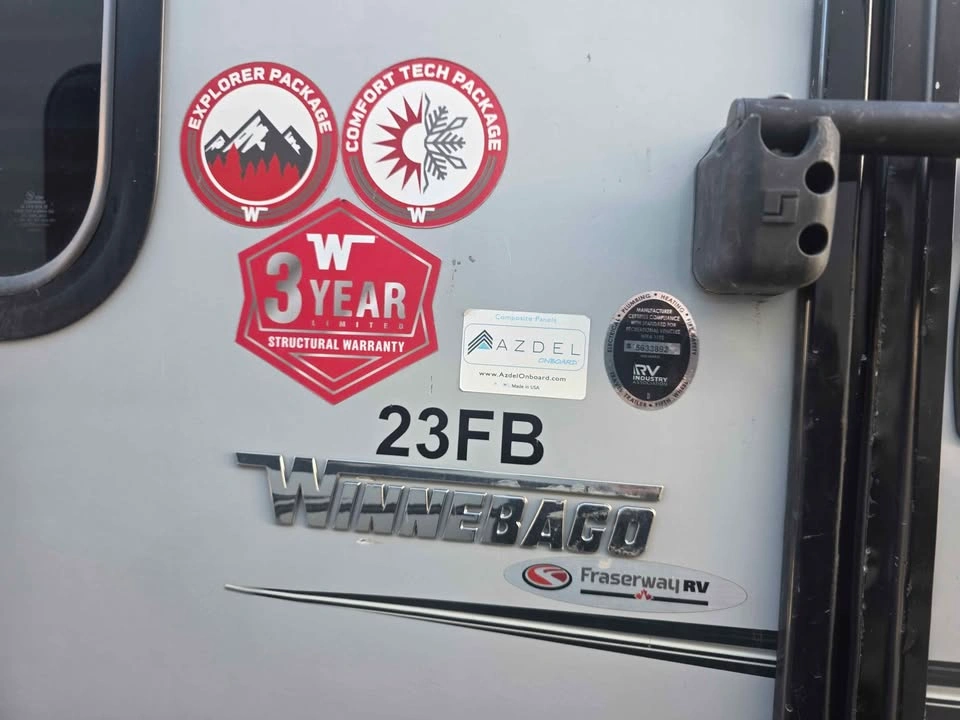 2022 Winnebago Spyder Toyhauler 23FB - 16.5ft Garage, 4 Season - photo 4