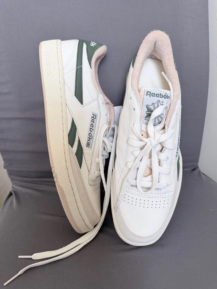 Reebok CLUB C REVENGE VINTAGE (Size 10) - photo 2