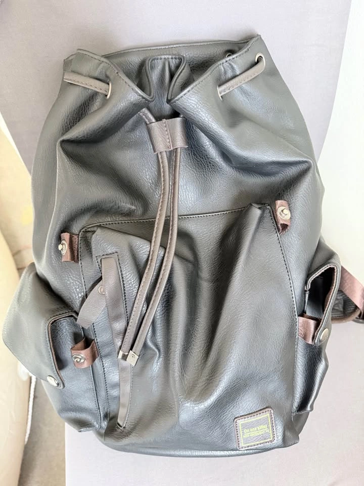Faux leather backpack for daily use - photo 4