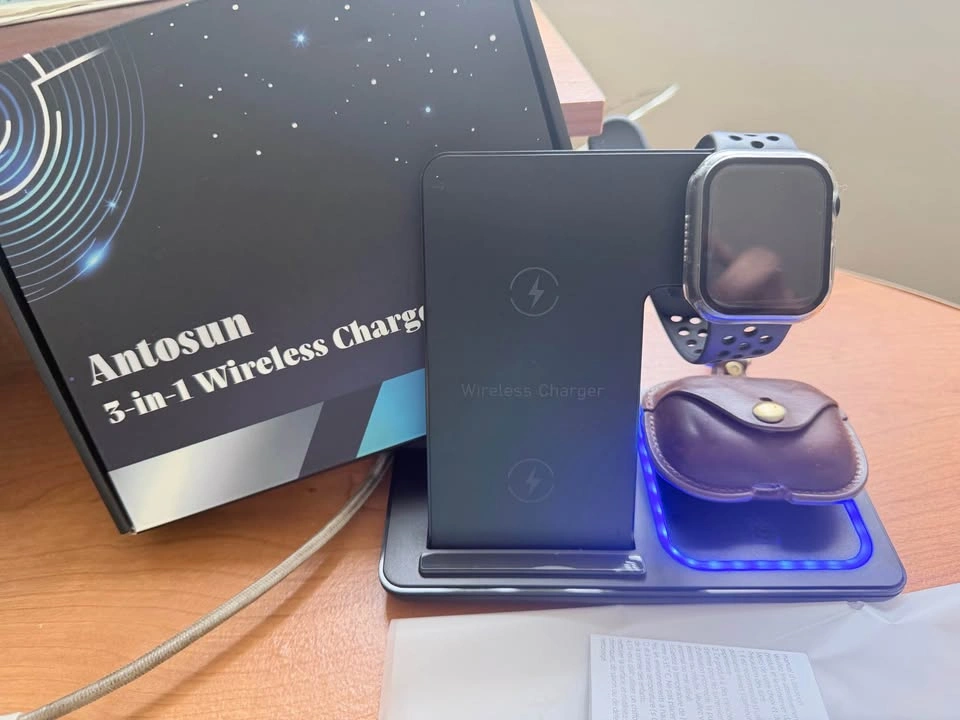 Antosun 3 in 1 Wireless Charger for iPhone - photo 2