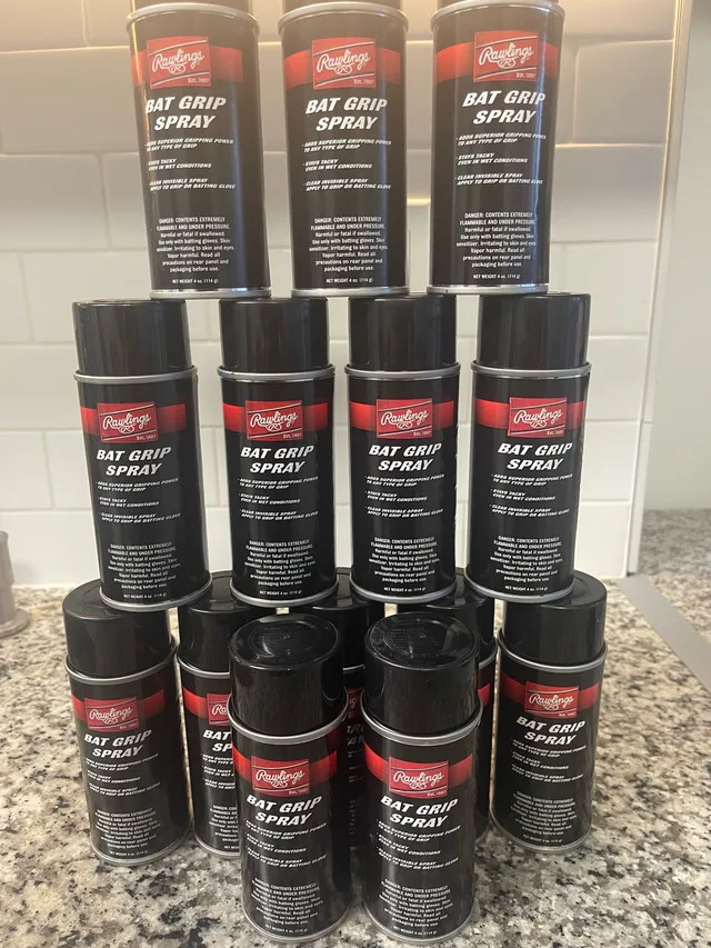 Baseball Bat Grip Spray (softball) image indicator(3)