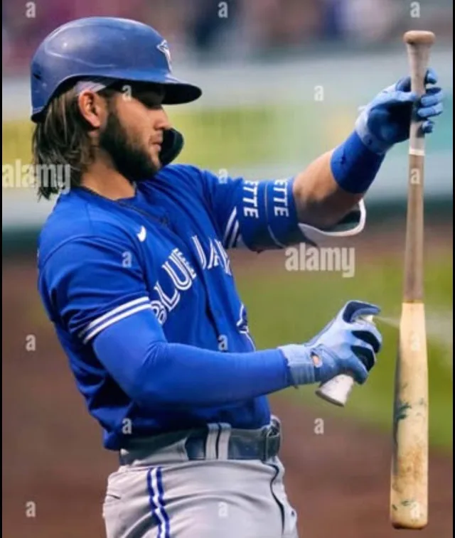 Baseball Bat Grip Spray (softball) image indicator(5)