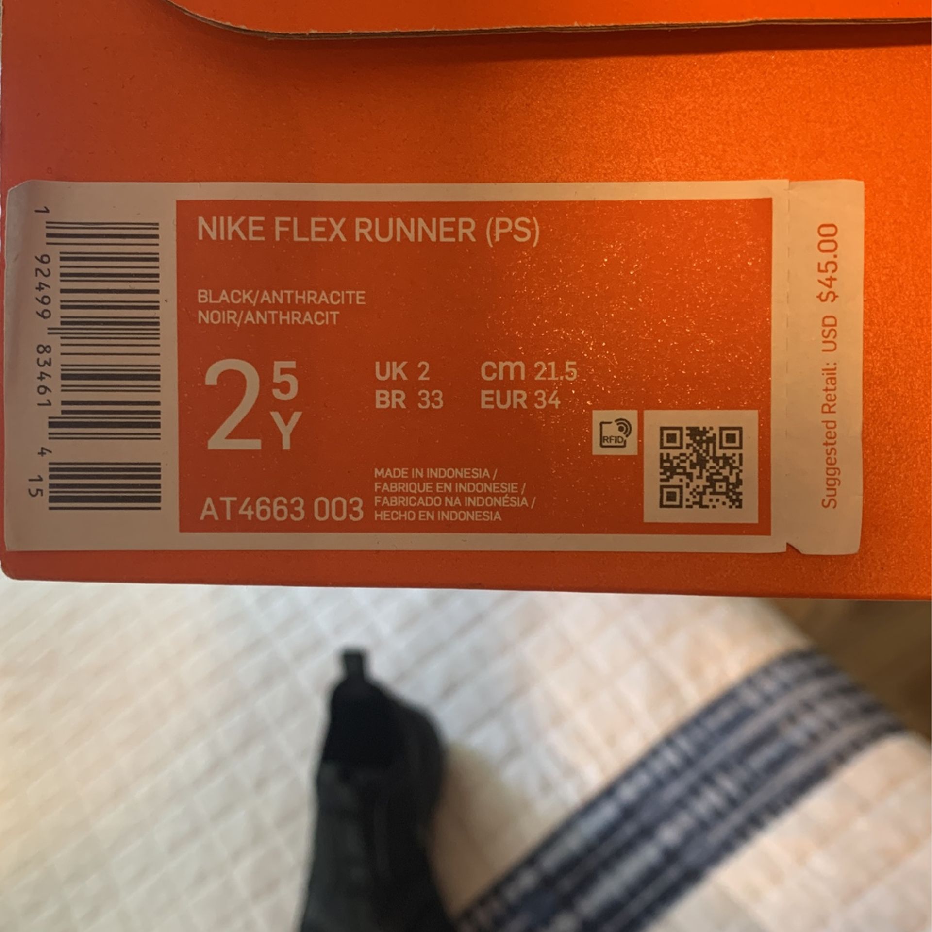NEW NIKE FLEX RUNNER (PS) Size 2.5Youth - photo 3