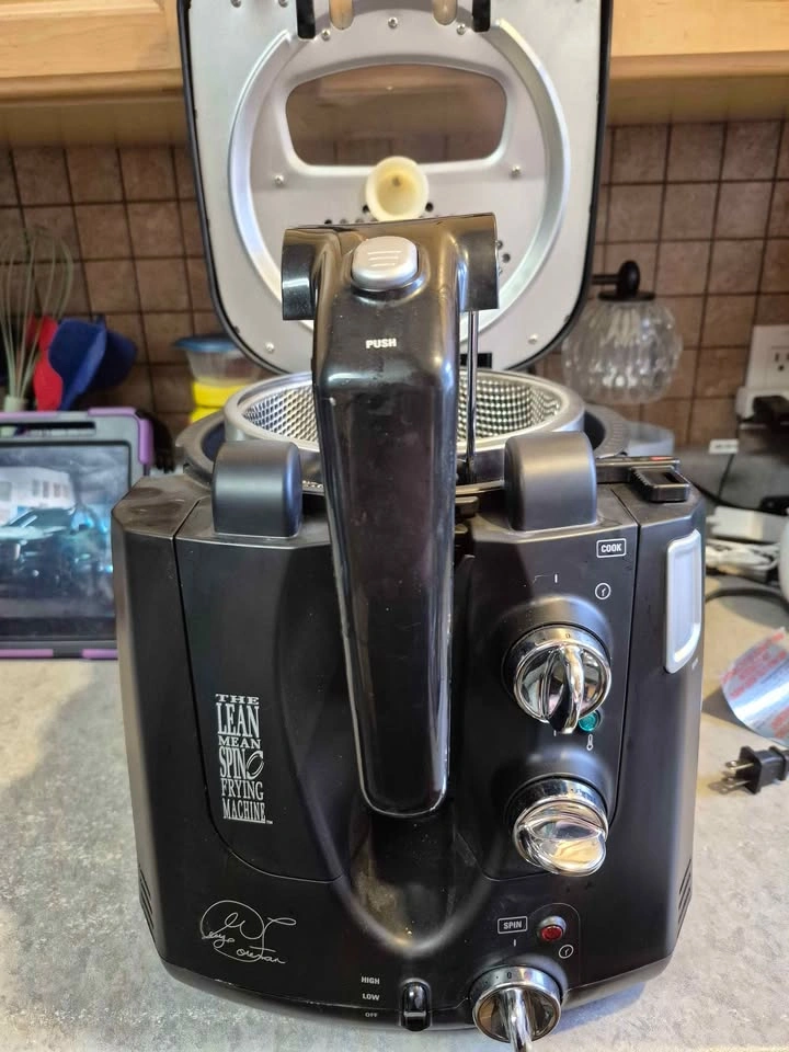 George Foreman Deep Fryer - photo 2