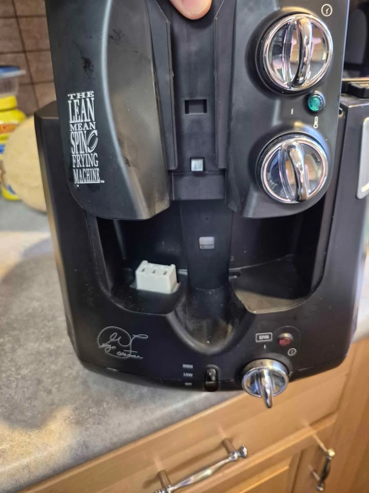 George Foreman Deep Fryer - photo 3