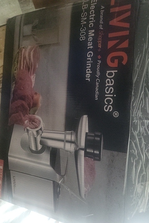 electric meat grinder LB-SM-308 MISSING ATTACHMEN - photo 2