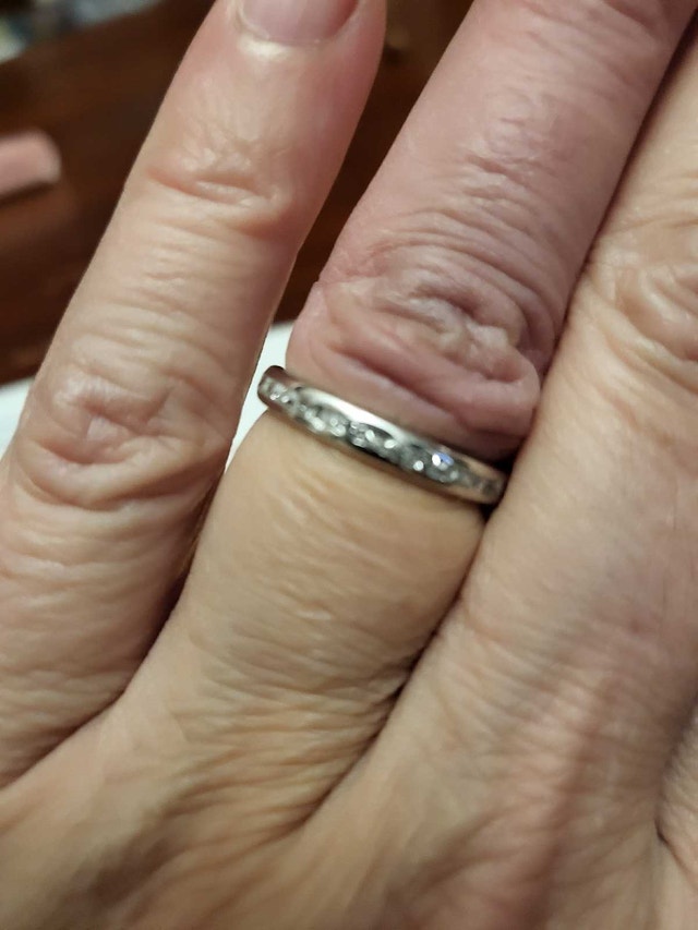 1 ct Diamond Platinum Eternity Band SI1 SI2, Size 8