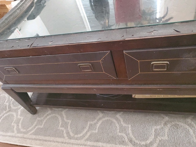 High end coffee table 27in; x 4in; with leather drawers - photo 3