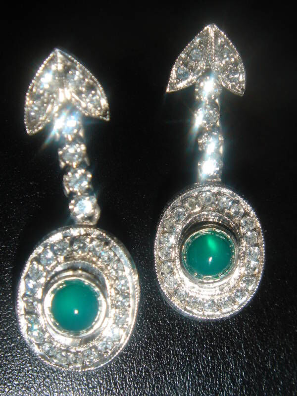 Deco Retro 18K Gold Diamond Chrysoprase Dangle Earrings - photo 3