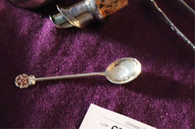 Birk's Sterling Tongs + Silverplate Selection - photo 3