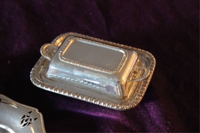 Reproduction Silver Plated Butter Dish, Creamer & Sugar Set - photo 3
