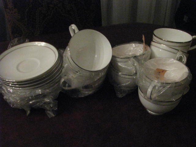 Royal Doulton Anthea 6 Cups & Saucers