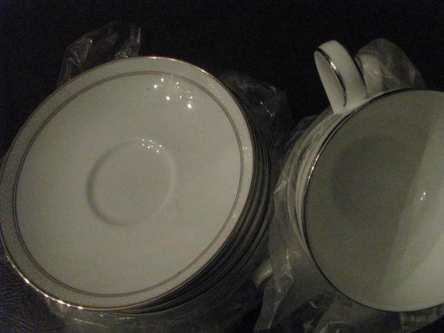 Royal Doulton Anthea 6 Cups & Saucers - photo 2