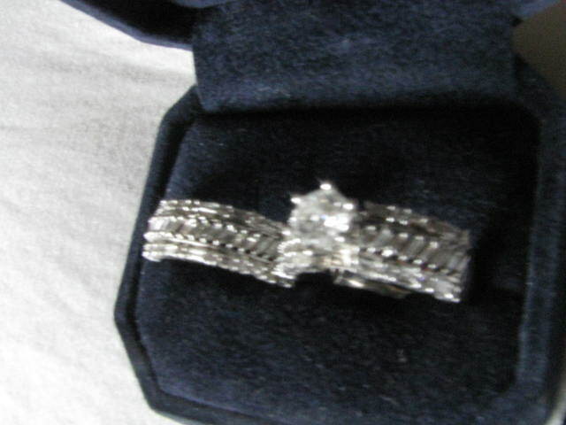 2.3 CT Wedding / Engagement Set
