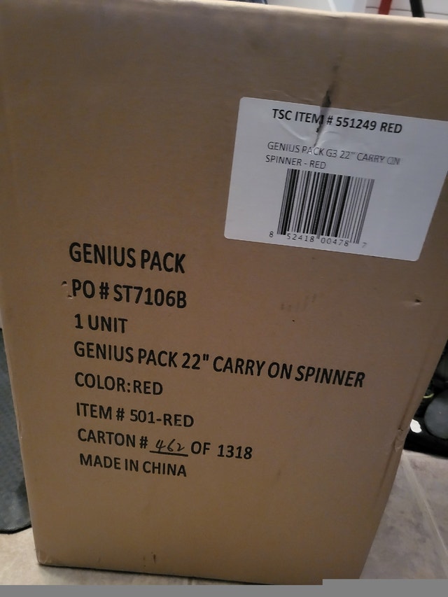 Genius Pack Red 22" Spinner Suitcase - New - photo 3