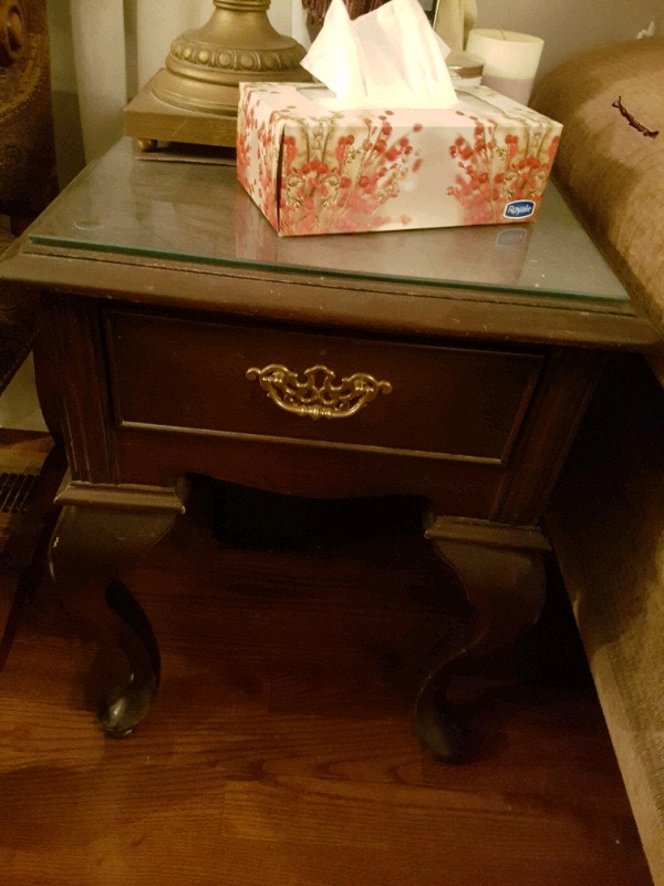 Dark Chocolate End Table with Glass Top & Drawer