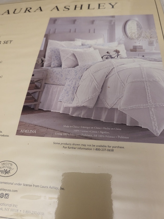 Laura Ashley Adelina Twin Comforter Set - New - photo 5