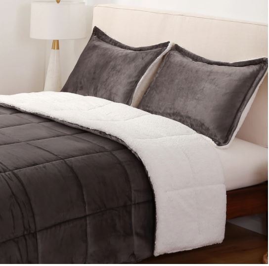 New Berkshire VelvetSoft Sherpa King Comforter Set - photo 5