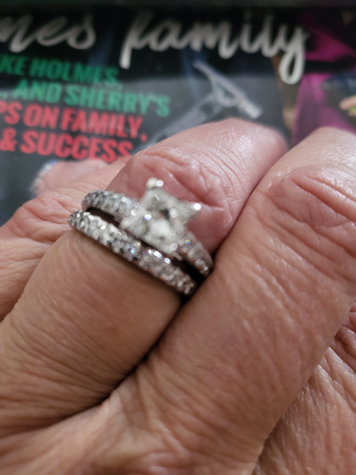 Stunning 2 ct Platinum Engagement ring and wedding band size 8