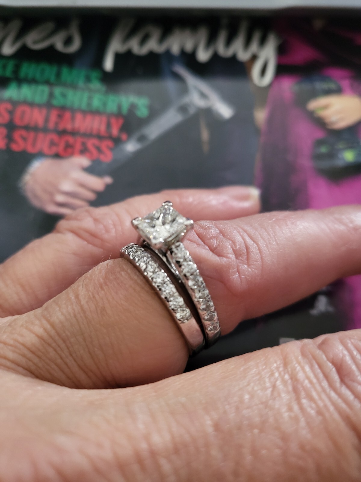Stunning 2 ct Platinum Engagement ring and wedding band size 8 - photo 4