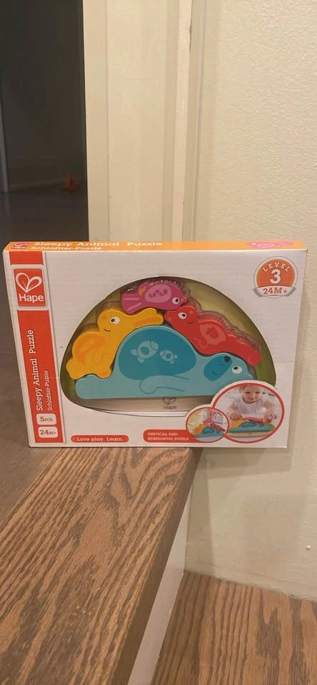 Brand new toys in box. - photo 4