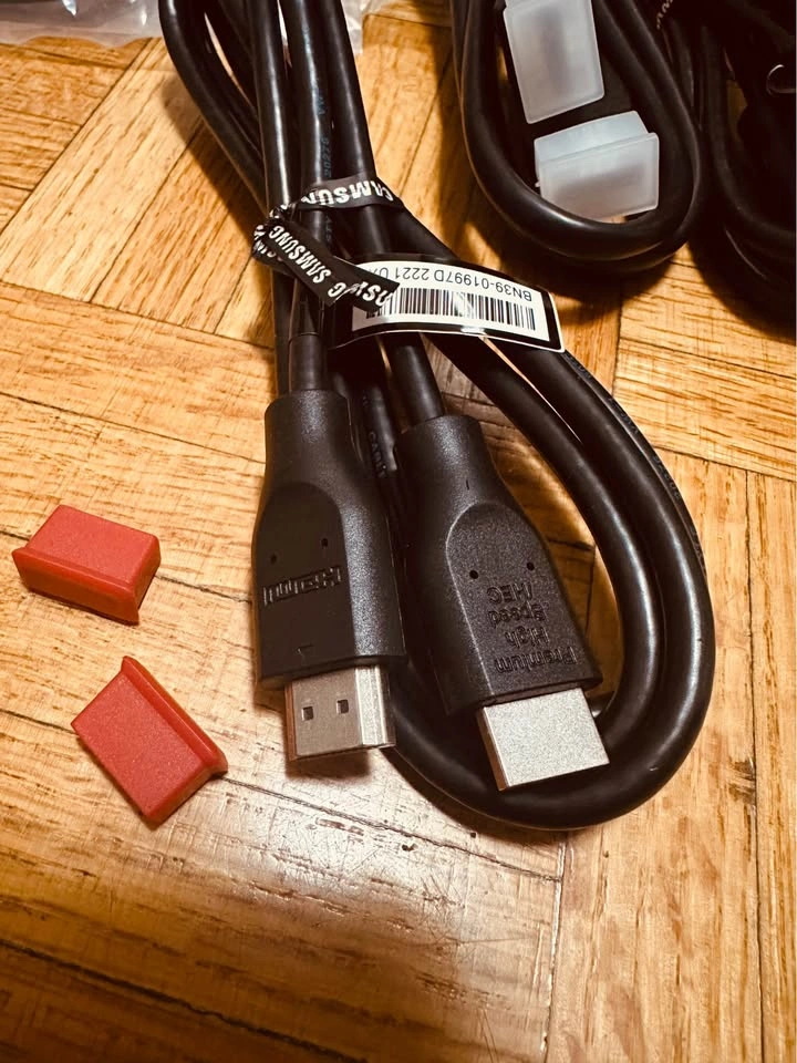 HDMI & USB-C Cables - Brand New - photo 3