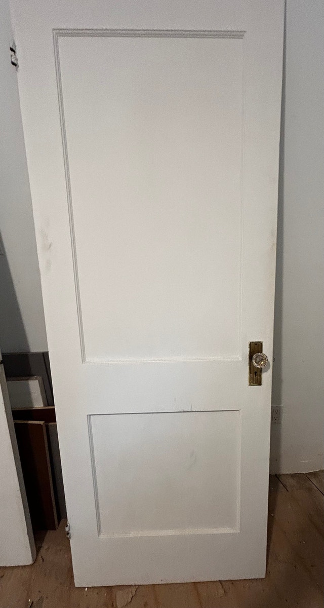 Solid Core Interior Door with Glass Knob - 30" x 78"