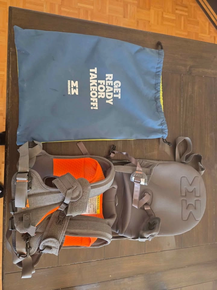 MiniMeis G4 Child Shoulder Carrier, Grey - photo 2