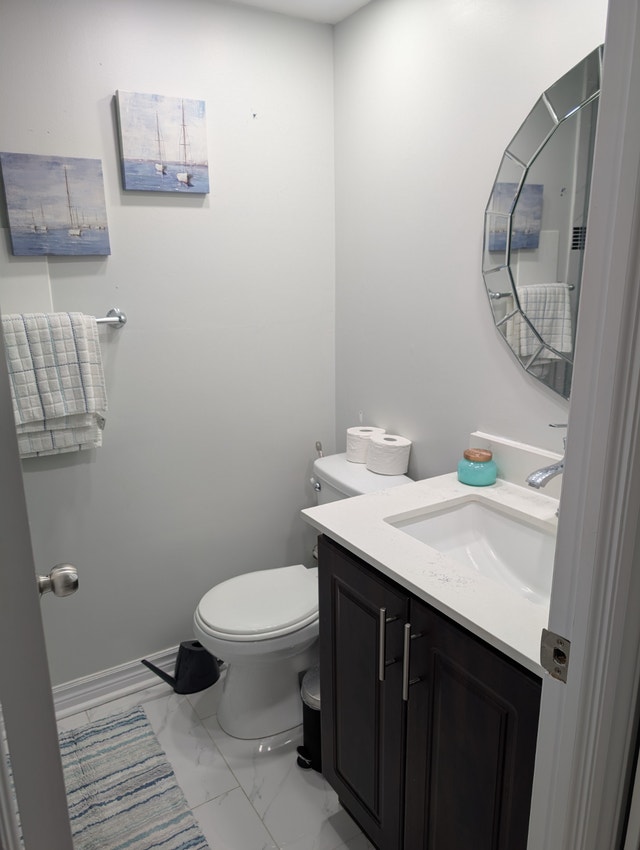 Private room with attached washroom for Rent - photo 5