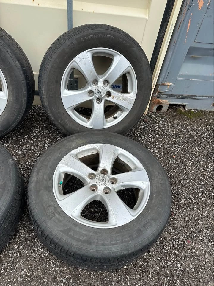 OEM 17” Toyota Sienna Rims On All Season Tires - photo 3