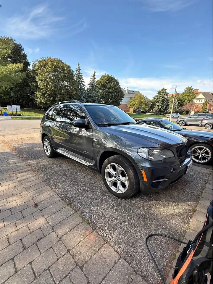 OEM 19” BMW X5 Rims on Pirelli All Season Tires