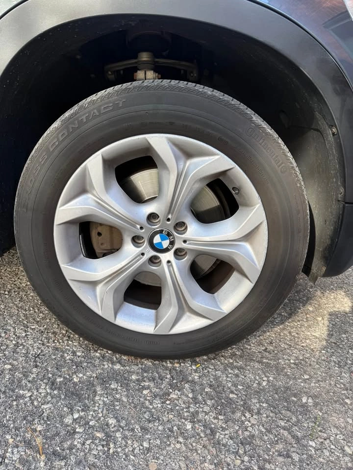 OEM 19” BMW X5 Rims on Pirelli All Season Tires - photo 2