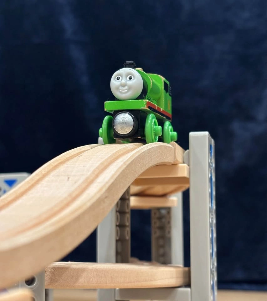 Thomas Comparable Spiral Wood Train Set - photo 4
