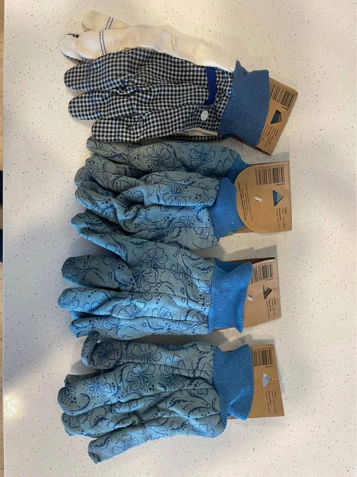 New! Women’s Gardening Gloves - photo 2