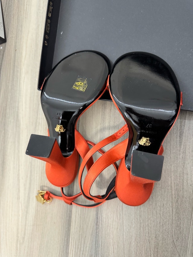 Authentic Versace Heels - photo 5