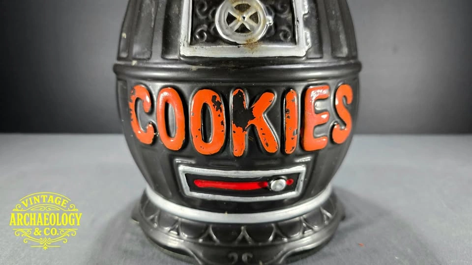 CERAMIC COOKIE JAR STOVE STYLE WITH 'COOKIES' LETTERING - photo 2