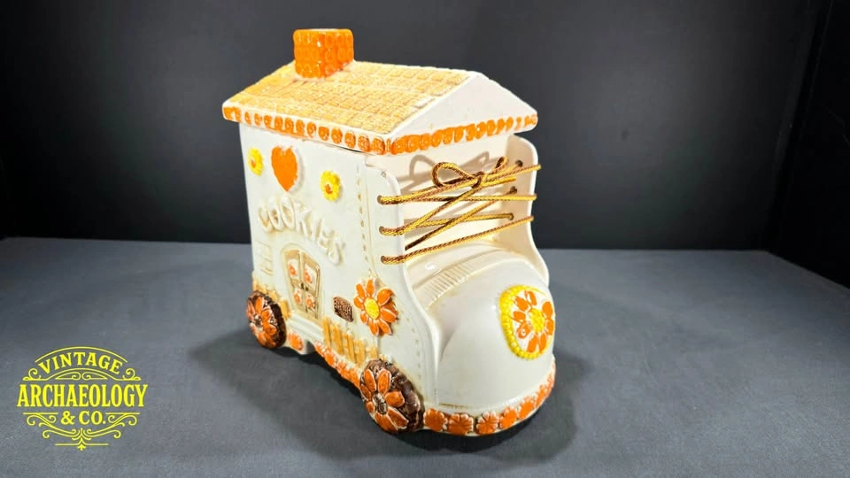 CERAMIC COOKIE JAR FLORAL SHOE HOUSE BY NAPCOWARE - photo 2