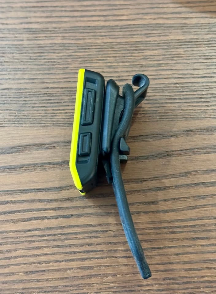 Bontrager Trip 100 Bike Computer with Mount – Neon Yellow - photo 2