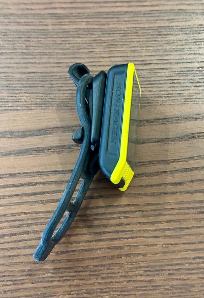 Bontrager Trip 100 Bike Computer with Mount – Neon Yellow - photo 3