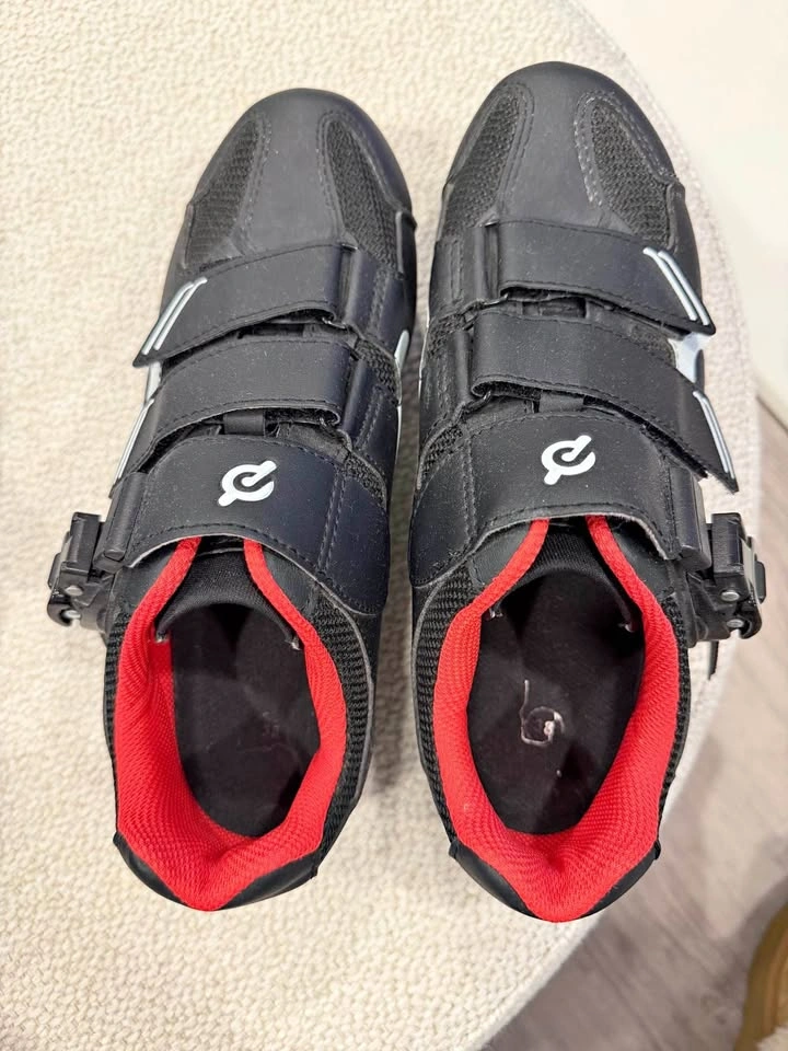 Peloton women’s shoes - Size 38 (US7)