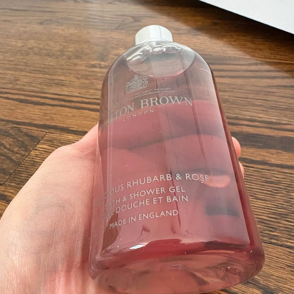 Rhubarb & Rose Bath & Shower Gel - 10fl oz - photo 3