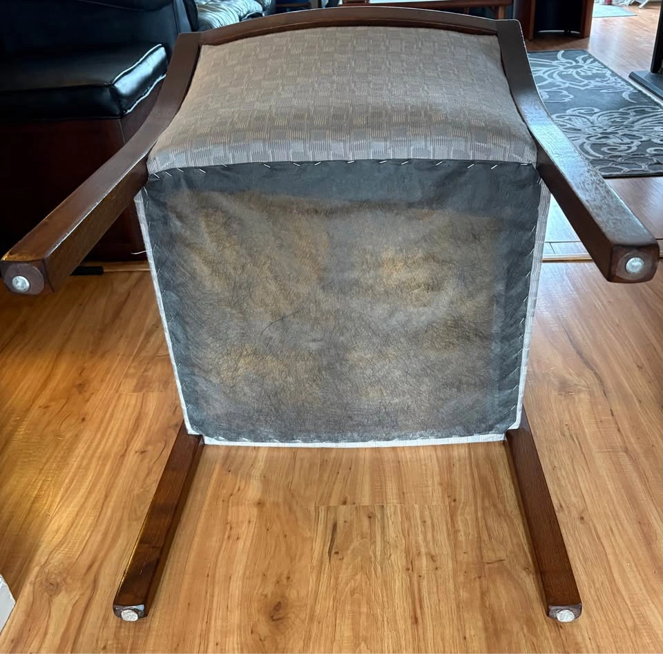 Mid-Century Modern Teak Armchair  Accent Decor. - photo 3